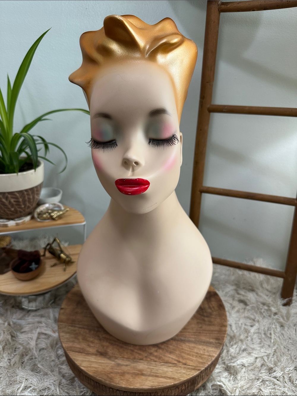 Vtg Mid Century Style Lulu "Kiss Me" Mannequin Head Bust Kitchy Display Decor